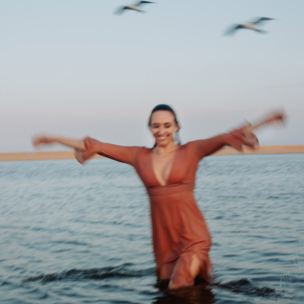 creative portrait photographer ingrid sjodahl captured restore and reconnect at the lagoon in Terrigal