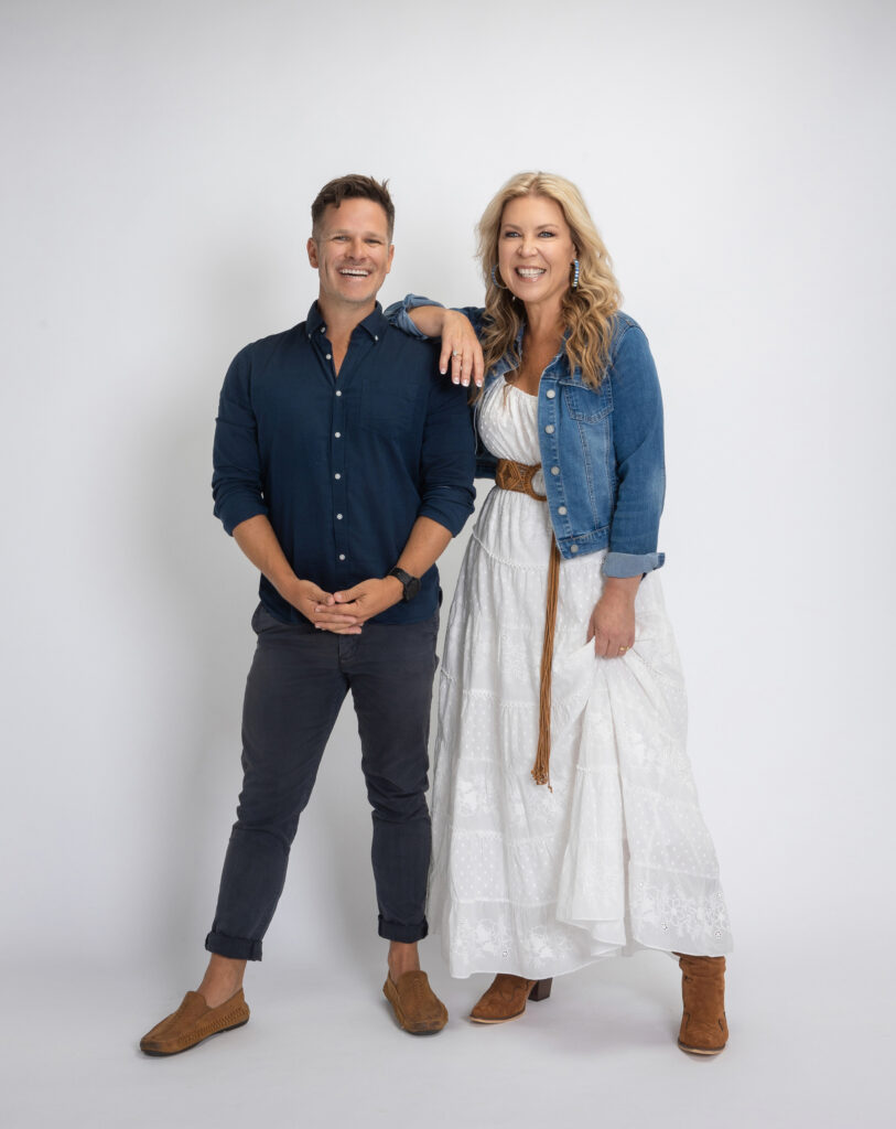 Matt Baseley and Gina Jeffreys photoshoot for 104.5 photographed by Ingrid Photography in Central coast.